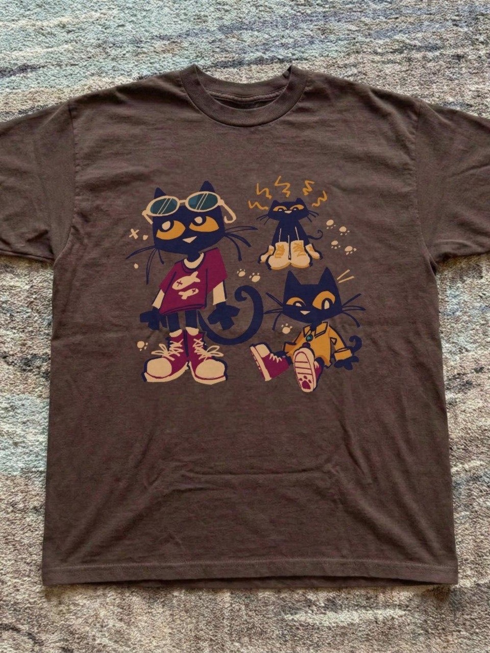 Gildan Brown Tee with Navy, Yellow & Pink Cat Graphic